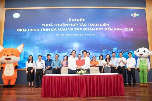 FPT đồng hành đưa Cà Mau đi đầu về chuyển đổi số