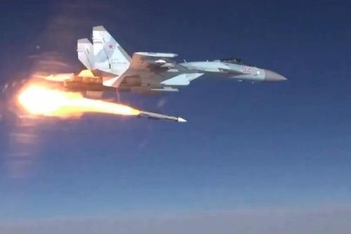 Tiêm kích Su-35 tiếp tục chứng minh ưu thế vượt trội