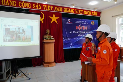 Công ty Thủy điện tổ chức Hội thi An toàn vệ sinh viên giỏi