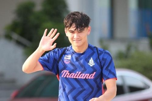 Trung vệ gốc Đan Mạch chia tay tuyển Thái Lan