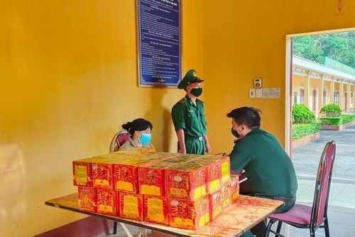 Cao Bằng: Phát hiện đối tượng vận chuyển 50kg pháo hoa nổ trái phép