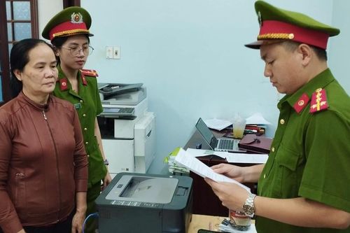 Mạo danh cán bộ để chiếm đoạt tiền mua nhà ở xã hội của người nghèo