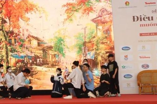 2.000 học sinh tham gia Diễn đàn Điều em muốn nói lần II: Phòng chống bạo lực học đường