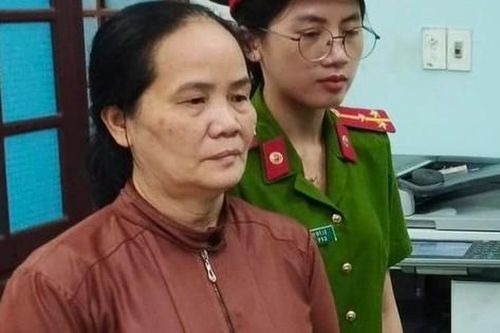 Giả danh phó phòng để lừa đảo 'chạy' sổ hộ nghèo