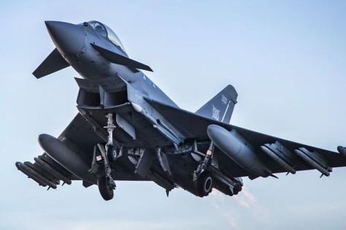Anh tuyên bố chưa có kế hoạch gửi chiến đấu cơ Typhoon cho Ukraine