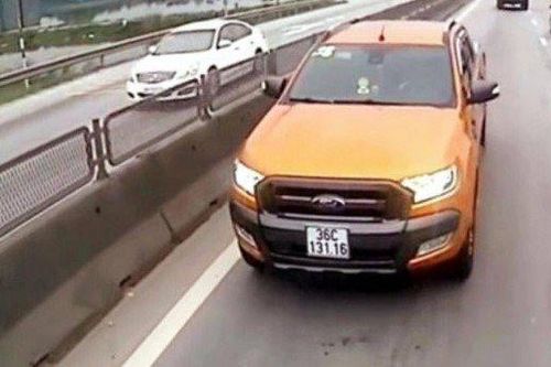 Tước bằng 2 tháng đối với tài xế đi ngược chiều trên QL1A