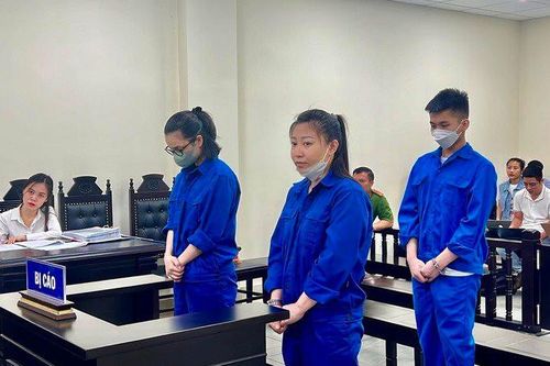 Y án 7 năm tù với nữ đại úy từng gây 'náo loạn sân bay' Tân Sơn Nhất