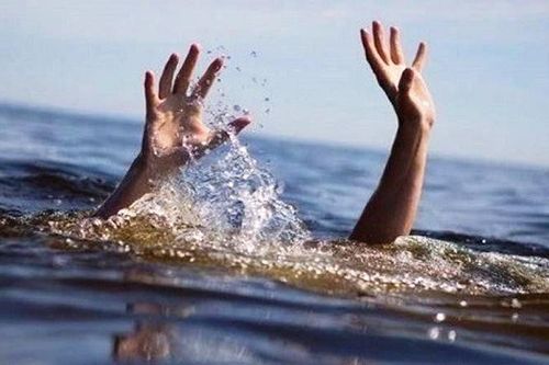 Phát hiện 2 thi thể nam giới trên sông