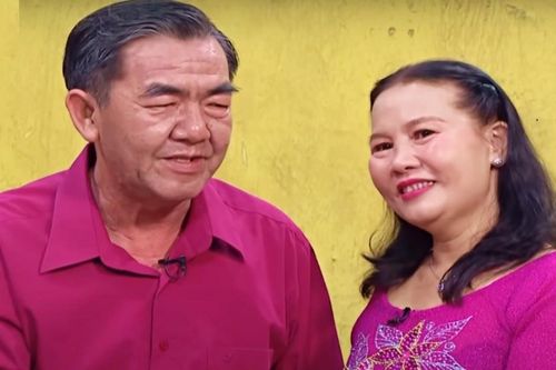Hôn nhân 40 năm hạnh phúc của vợ chồng yêu nhau từ những lá thư tay