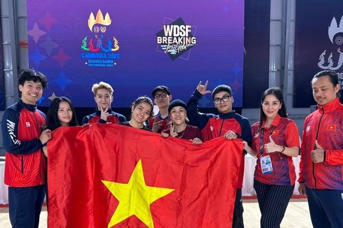 Trưởng nhóm Big Toe tiết lộ về HCV SEA Games đầu tiên của Breaking