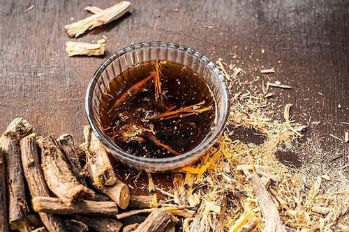 Cam thảo nhiều công dụng nhưng ai cần tránh xa?