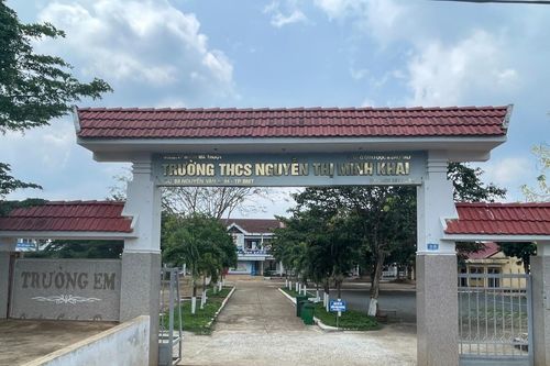 Nữ giáo viên bị tố cáo tát học sinh trong giờ kiểm tra