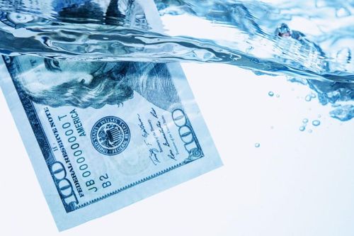 USD đang mất dần vị thế là đồng tiền hàng đầu thế giới