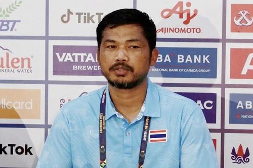 HLV U22 Thái Lan: 'Mong học trò tôi vượt qua cú sốc này'