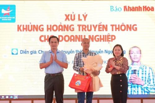 Báo Khánh Hòa phối hợp với Hội Doanh nhân trẻ tỉnh Khánh Hòa: Tổ chức tập huấn truyền thông cho doanh nghiệp