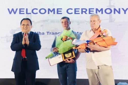 Viện Hàn lâm Khoa học và Công nghệ Việt Nam: Đón tàu Viện sĩ Oparin đến Nha Trang để nghiên cứu biển