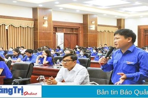 Lắng nghe và gỡ khó cho thanh niên