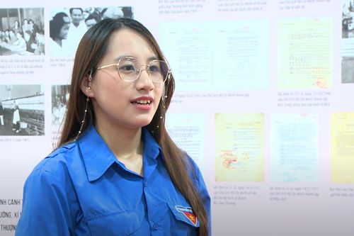 Bộ sách Lịch sử ngành Công Thương là nguồn tài liệu quý, là cẩm nang tri thức toàn diện về ngành đối với thế hệ trẻ