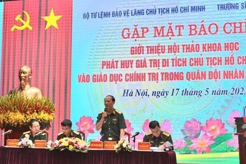 Phát huy giá trị di tích Chủ tịch Hồ Chí Minh vào giáo dục chính trị trong QĐND Việt Nam