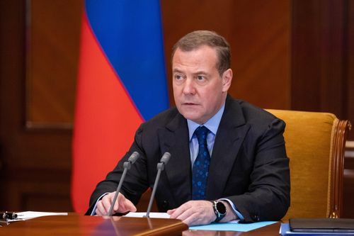 Ông Medvedev: Rút khỏi Hiệp ước CFE, Nga có thể triển khai vũ khí đến bất kỳ đâu