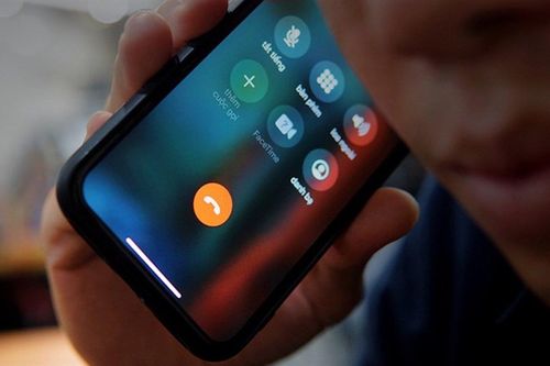 Bị dọa tiếp tay cho 'trùm ma túy', người phụ nữ suýt mất toàn bộ tiền tiết kiệm