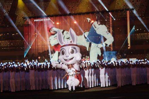 Trực tiếp bế mạc SEA Games 32: Chủ nhà Campuchia ghi đậm dấu ấn