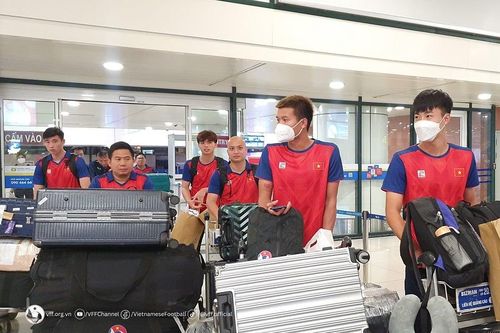 U22 Việt Nam lặng lẽ về nước, kết thúc hành trình SEA Games 32