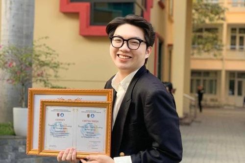 Người trẻ LGBT: Bước qua ranh giới để được sống với chính mình và vươn lên