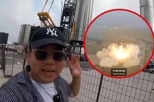 Khoa Pug tuyên bố sẽ là người Việt Nam đầu tiên mua vé bay lên sao Hỏa để 'rì-viu'