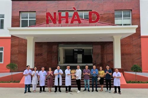 Đưa vào hoạt động Nhà khám chữa bệnh - Bệnh viện đa khoa huyện Định Hóa (Thái Nguyên) do Tập đoàn Sun Group tài trợ