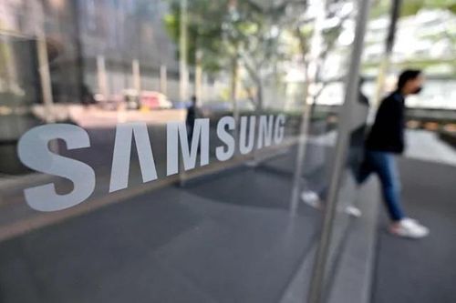 Lý do Samsung bắt tay với đối thủ lớn mảng TV
