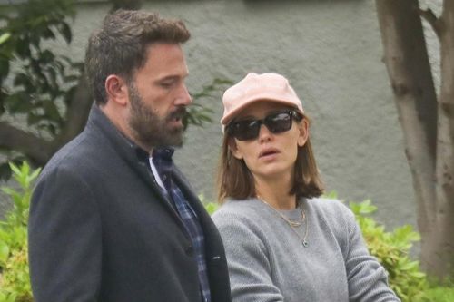 Ben Affleck gặp vợ cũ giữa nghi vấn rạn nứt với Jennifer Lopez