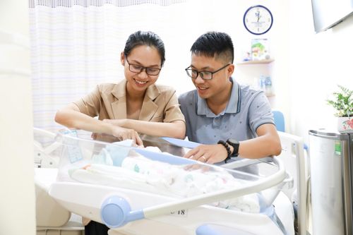 Cứu sống bé 6 ngày tuổi mắc dị tật tim nặng