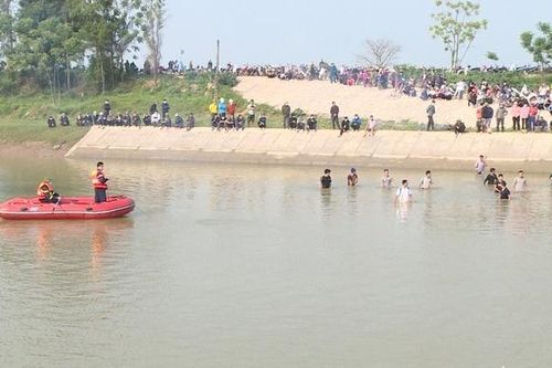 2 học sinh cấp 1 đuối nước khi tắm ở hồ thủy lợi