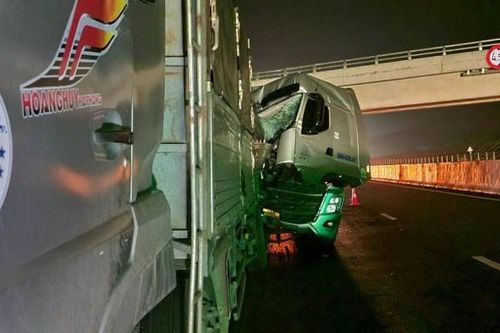 Tai nạn giao thông ngày 18/5/2023: Một công an viên bị xe tải tông tử vong