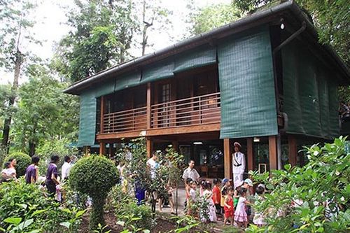 65 năm nhà sàn Bác Hồ trong Khu Phủ Chủ tịch