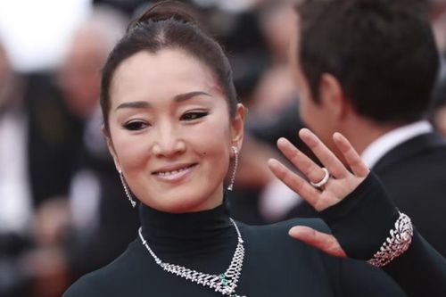 Củng Lợi tại LHP Cannes: Giải Oscar của Dương Tử Quỳnh khuyến khích các diễn viên châu Á