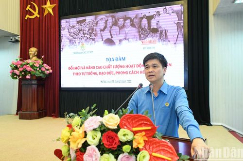 Tọa đàm Đổi mới và nâng cao chất lượng hoạt động Công đoàn theo tư tưởng, đạo đức, phong cách Hồ Chí Minh
