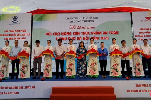 100 đơn vị tham gia Hội chợ nông sản thực phẩm an toàn Thành phố Hà Nội năm 2023
