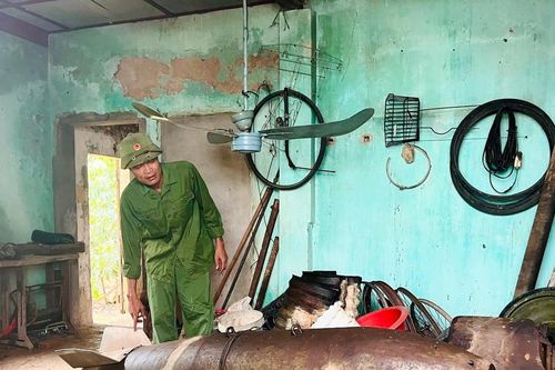 Người lưu giữ hơn 1.500 kỷ vật chiến tranh và thời bao cấp