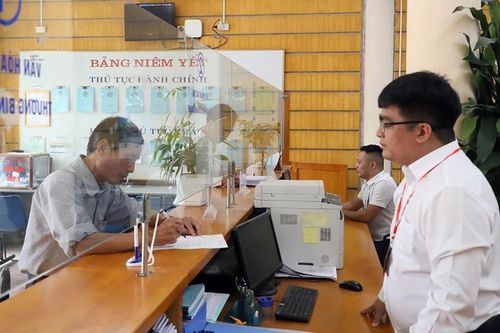 Để hệ thống chính trị thu hút được nhân tài - Bài 4: Tuyển dụng, bố trí, điều động cán bộ phải phù hợp