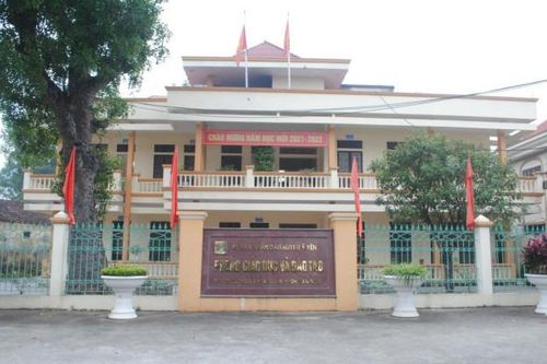 File ghi âm 'tiết lộ' uy quyền của ông trưởng phòng