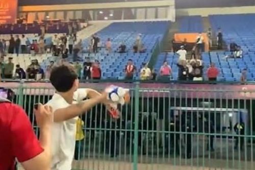 Campuchia yêu cầu Thái Lan 'giáo dục' cầu thủ ném HCB SEA Games