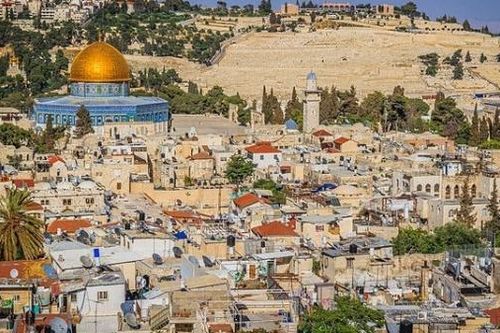 Israel 'khoe' nhiều phái đoàn ngoại giao có thể tới Jerusalem, thúc đẩy quan hệ quân sự với một nước Nam Âu