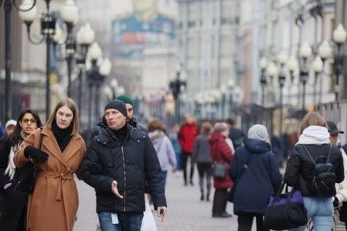Kinh tế Nga sụt giảm nhưng đã vượt khó khăn và bắt đầu tăng trưởng