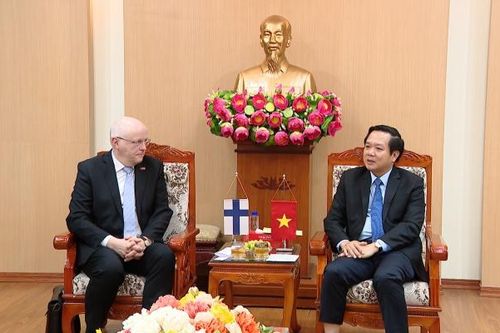 Giới thiệu tiềm năng, thế mạnh của Ninh Bình đến các nhà đầu tư có năng lực, uy tín của Phần Lan