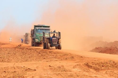 Cảng hàng không Việt Nam đưa ra loạt giải pháp giảm thiểu bụi ở sân bay Long Thành