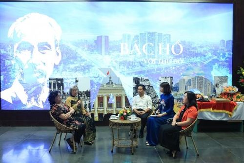 Tọa đàm gặp gỡ nhân chứng lịch sử được gặp Bác Hồ