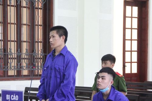 'Gã trai hư' lần thứ 3 sống cảnh 'cơm tù áo số'