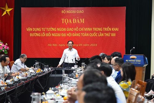 Vận dụng tư tưởng ngoại giao Hồ Chí Minh vào triển khai công tác đối ngoại